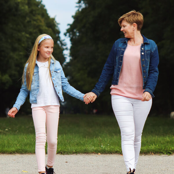 PORTRÉTY A ZAKÁZKY